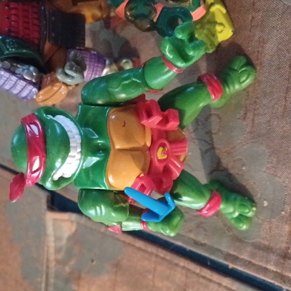 Teen Age Mutant Ninja Turtles 🐢 - Picture 2 of 11